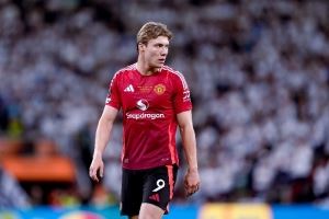 德媒：霍伊伦威胁不足&杰克逊欠缺纪律性和稳定性，拜仁均无意