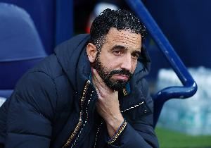 阿莫林：球队整周都在练一对一防守，但对方长传时我们仍遇到困难