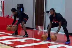 阿门与伊森一同进行运球训练！火箭官方：恐怖双胞胎保持同步