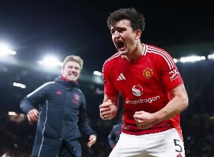 绝杀利物浦！马奎尔全场数据：评分9.9！解围8次 争顶5次成功