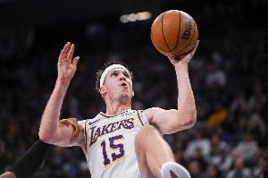 18年来首次！里夫斯背靠背砍92分 湖人队史2007年科比后最高