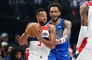 替小兄弟报仇！CJ防下弗拉格 PJ·华盛顿回来钉板大帽CJ找回场子